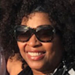 Meet your Posher, Rhonda